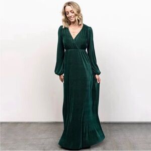 BALTIC BORN Venus Emerald Green Pleated Maxi Dress